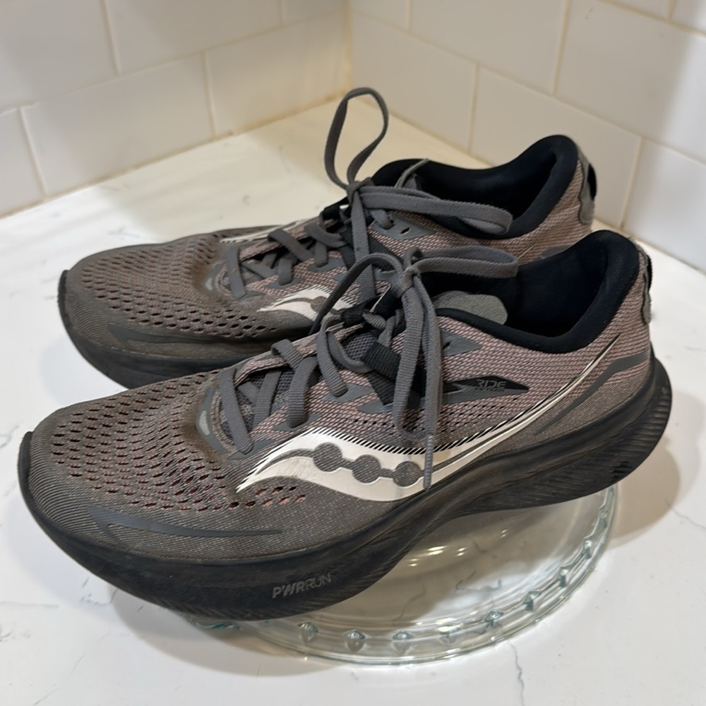 Saucony Womens Ride 15 Gray/Purple Athletic Running Shoes S10729-22, Size 9 - Picture 3 of 15